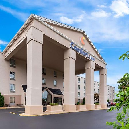 Comfort Inn St Louis - Westport Event Center Меріленд-Гайтс Екстер'єр фото