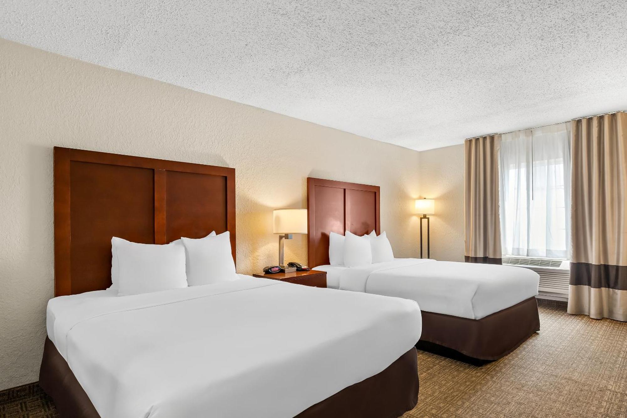 Comfort Inn St Louis - Westport Event Center Меріленд-Гайтс Екстер'єр фото