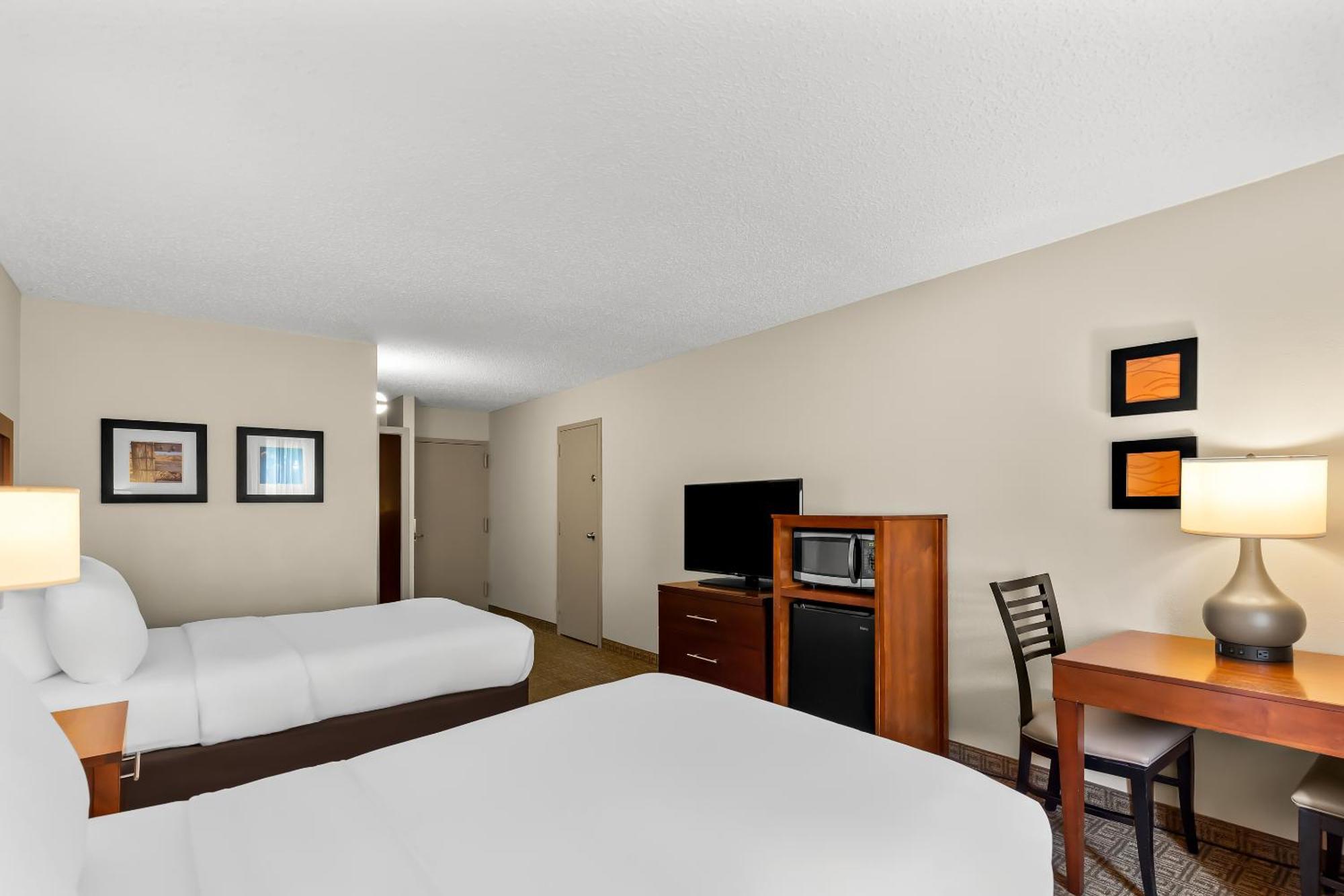 Comfort Inn St Louis - Westport Event Center Меріленд-Гайтс Екстер'єр фото