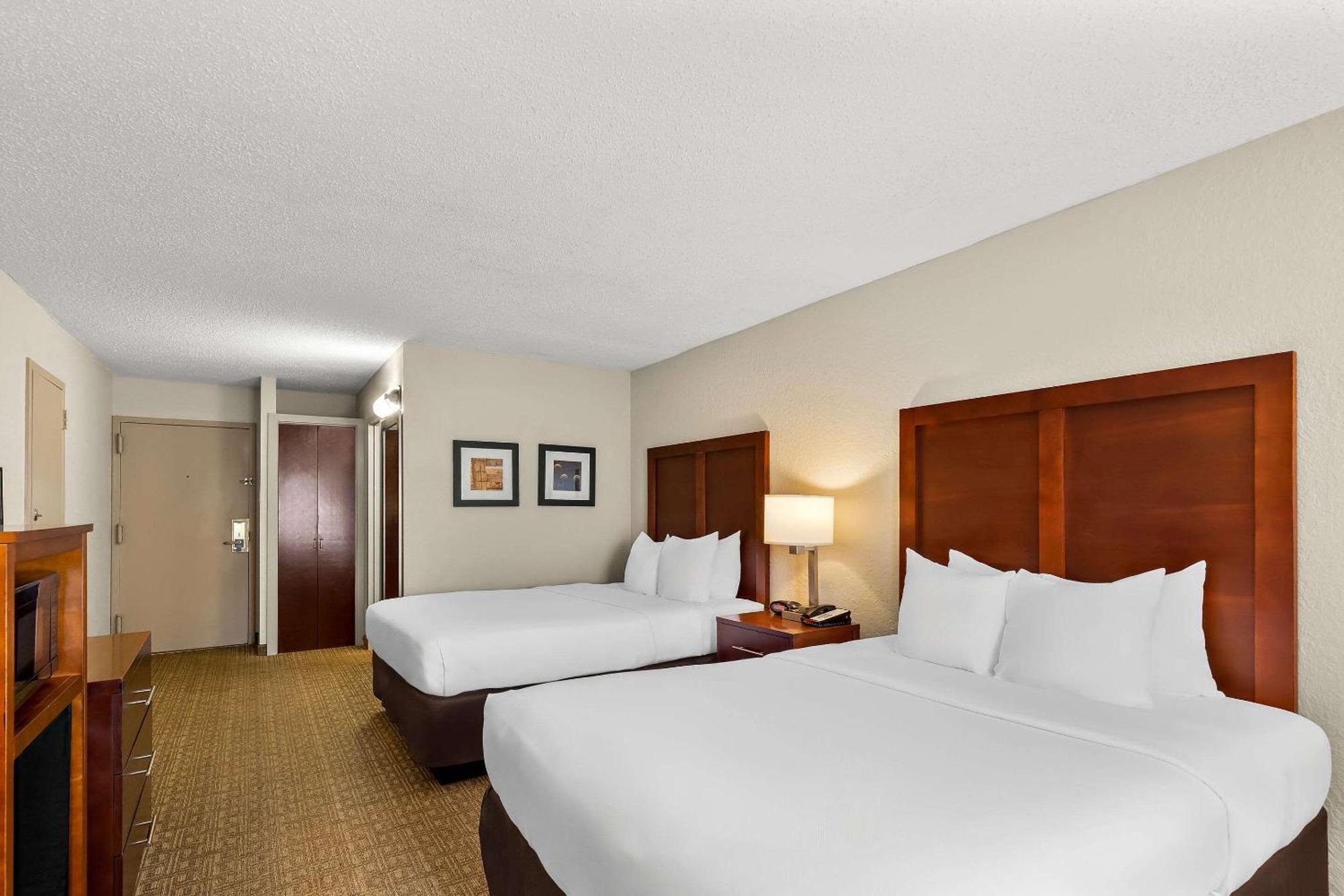 Comfort Inn St Louis - Westport Event Center Меріленд-Гайтс Екстер'єр фото